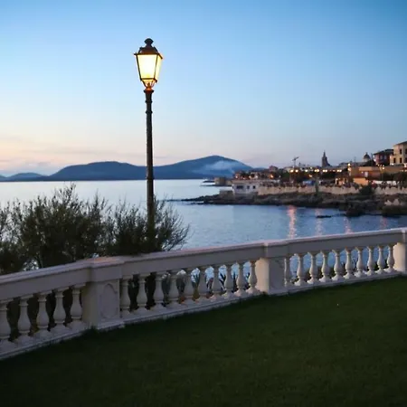 Bed & Breakfast Alpolt 2*